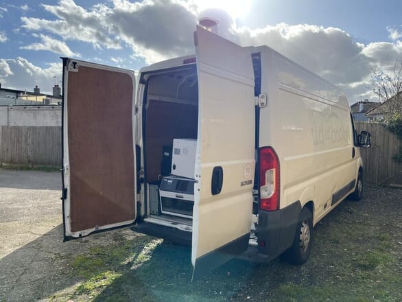 Man with a Van Dagenham, IH Removals