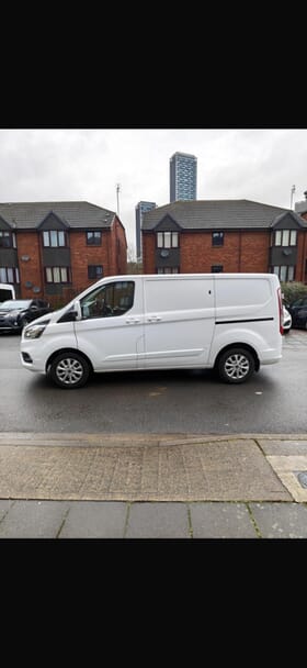 CRG Moves van