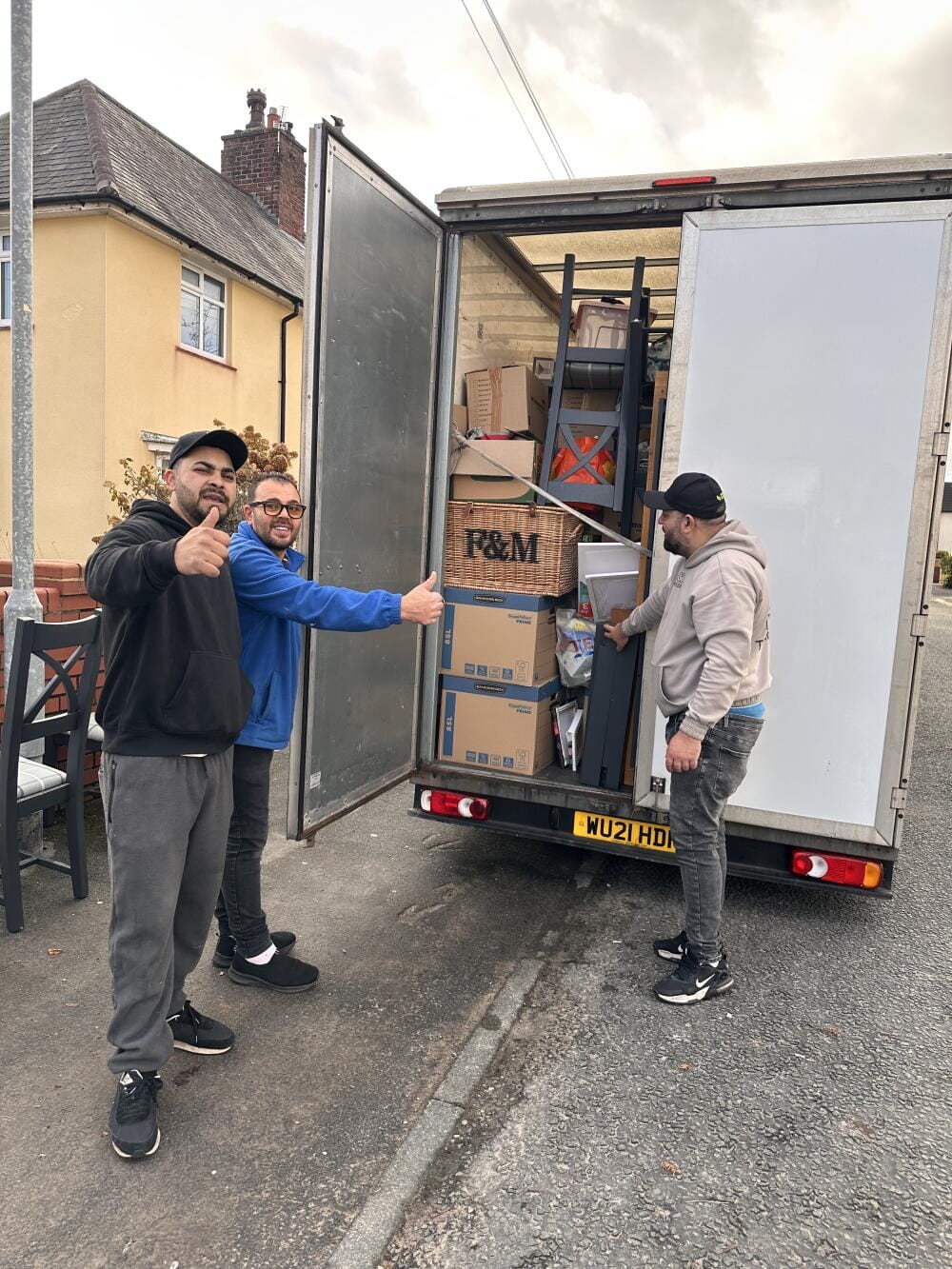 Man and van driver in Leeds
