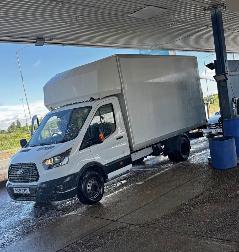 Man and van driver in London