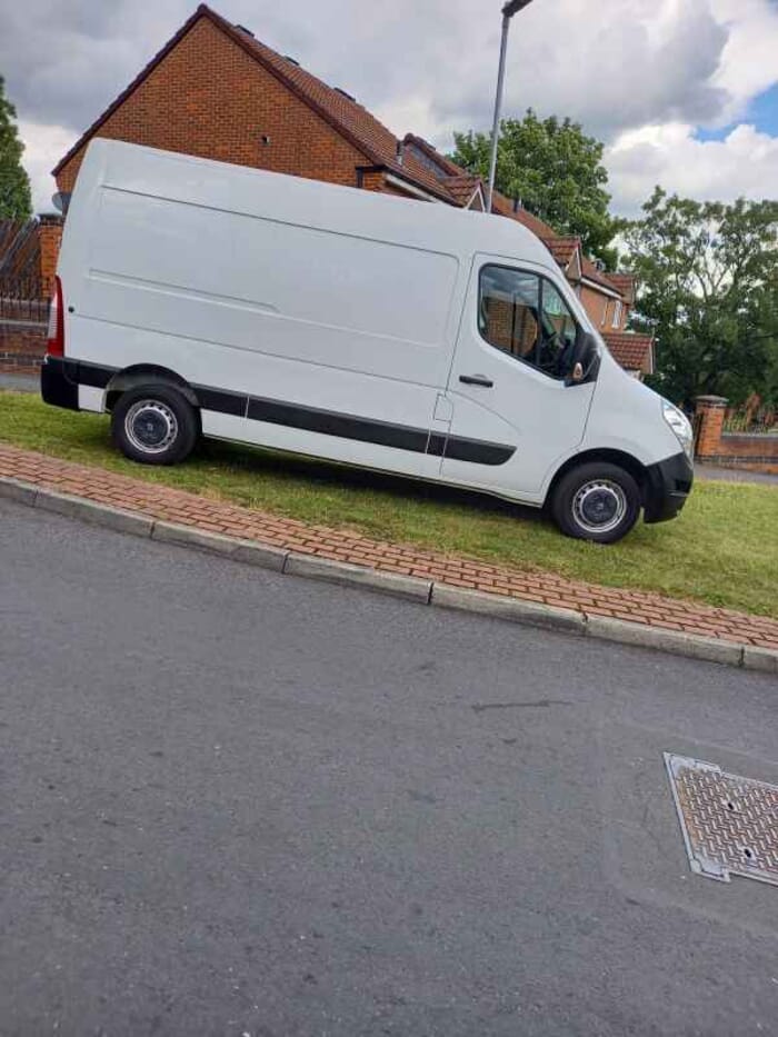 Foreman Dumbu - Man and Van in Leeds