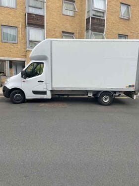 G&R Movement LTD van
