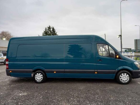 Man with a Van Plymouth, D & F Transport
