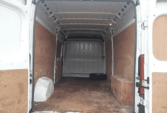 Man with a Van London, Romaysa Removal