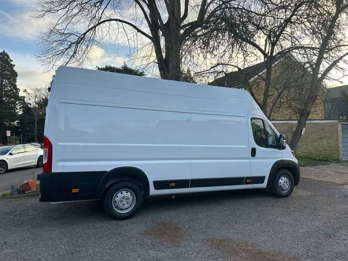 Hiago Alves - Man and Van in Watford