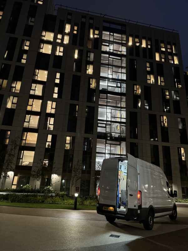 Man and van driver in Leeds