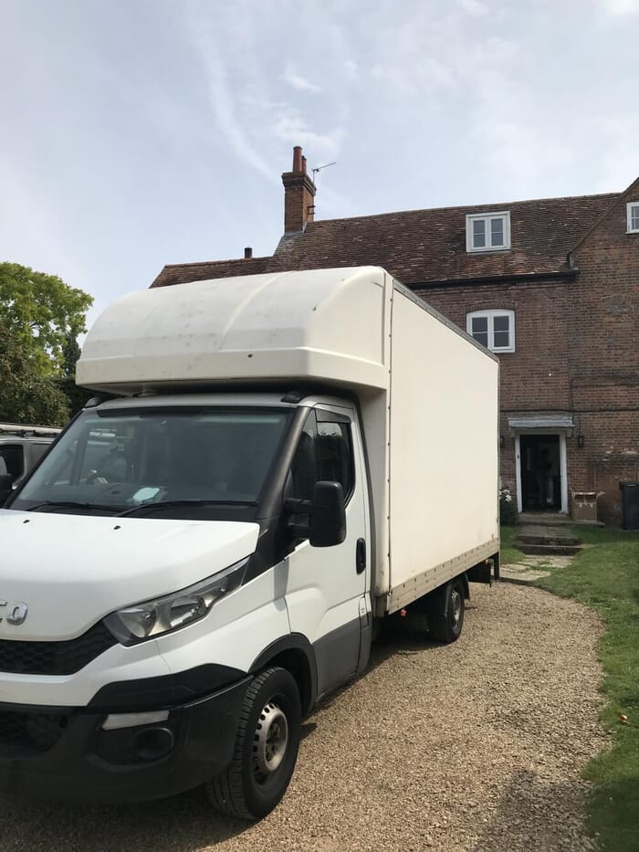 Alee Kay - Man and Van in London