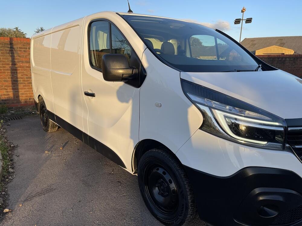 Man and van driver in London