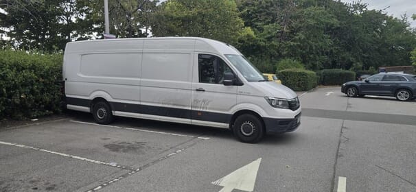 Rim driving services van