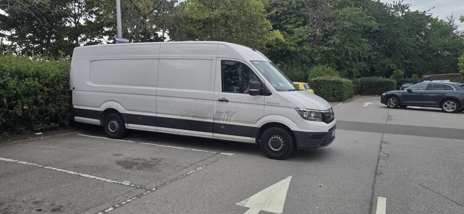 Man with a Van Milton Keynes, Rim driving services