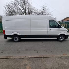 Vaniya Removals van