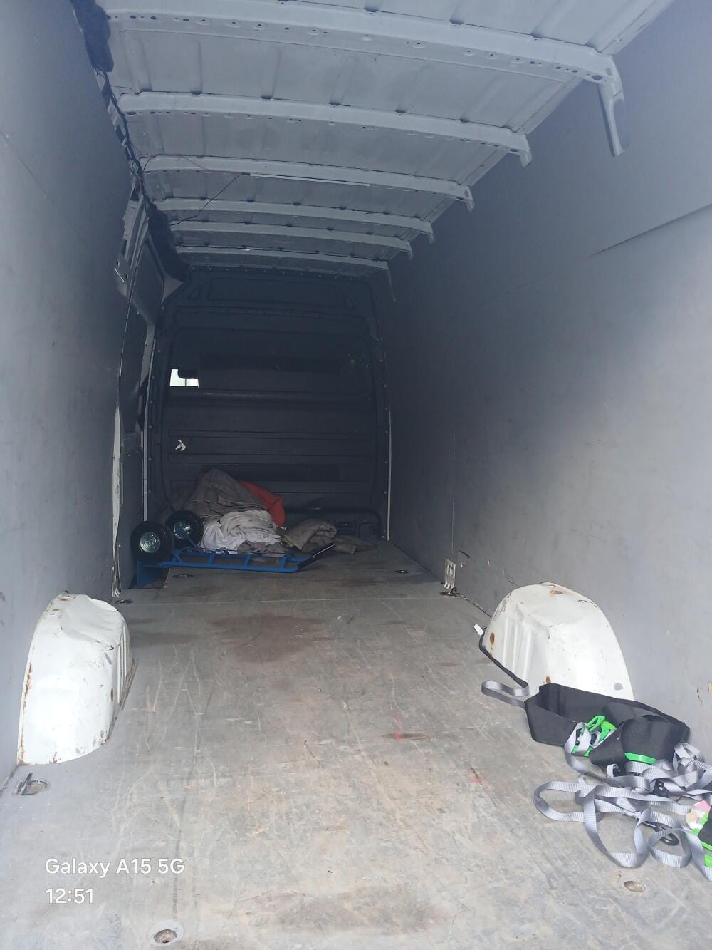 Man and van driver in Leeds